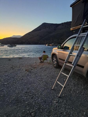 4x4 RoofTent Camper